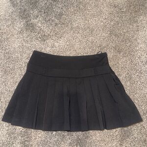 Zara Black Pleated Mini Skirt